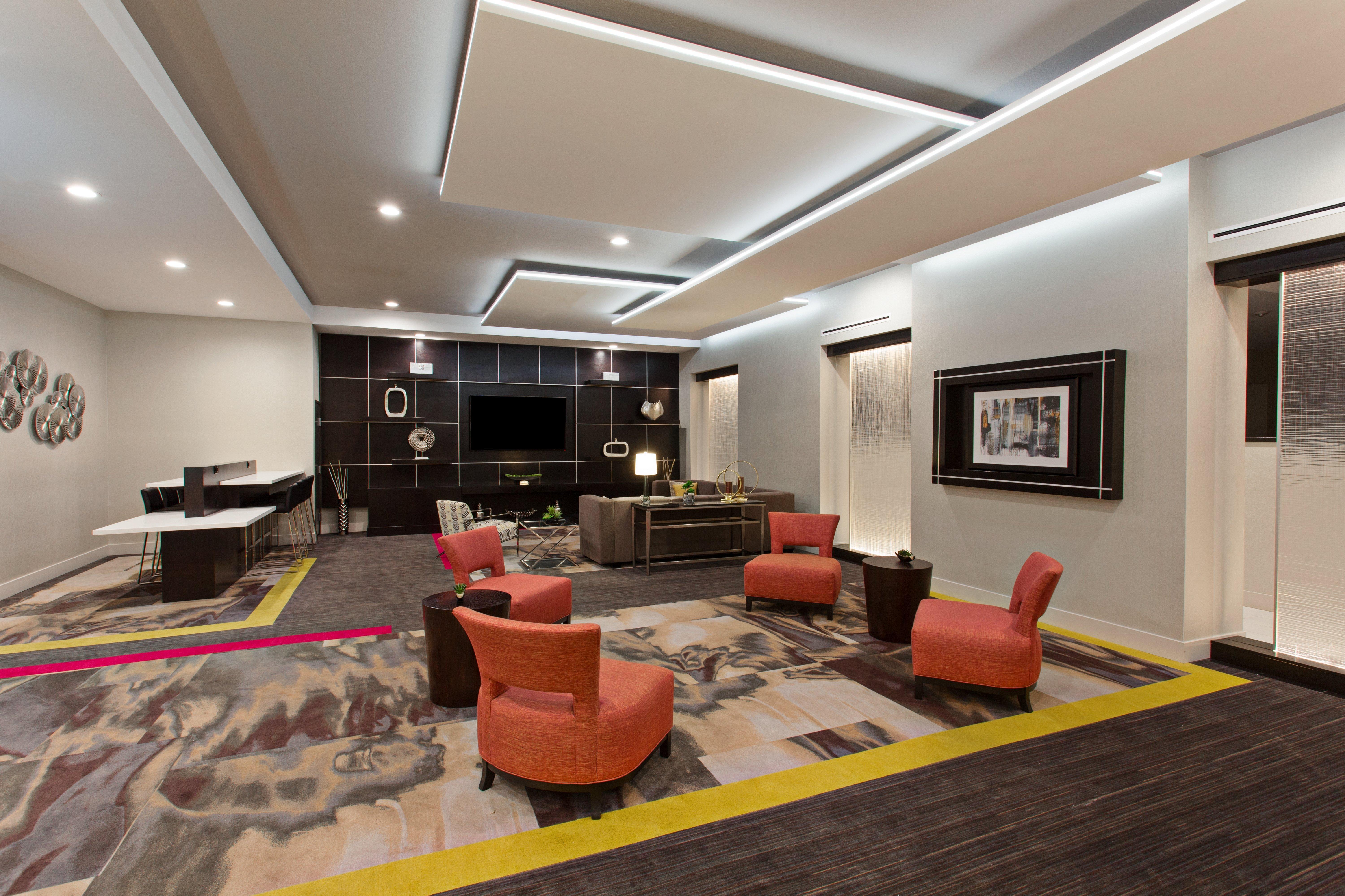 Express & Area By Ihg 3*