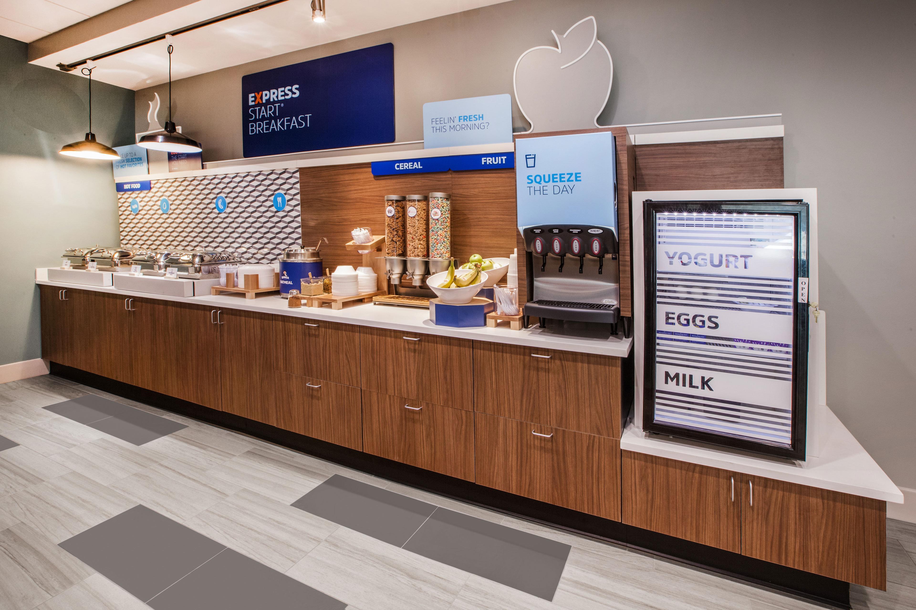 Express & Area By Ihg