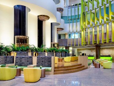 Express & Area By Ihg Anaheim
