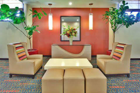 Hotel Express & Area By Ihg Anaheim