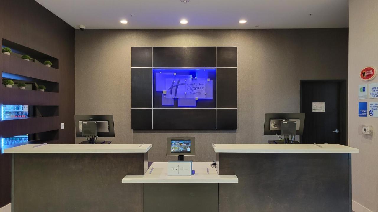 Express & Area By Ihg 3*